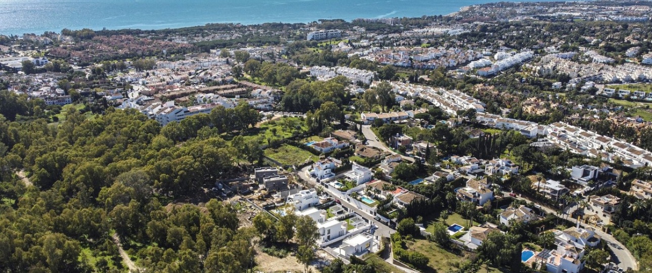 Resale - Villa - Estepona - Atalaya