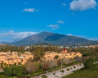 Resale - Villa - Estepona - Atalaya