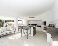 Resale - Villa - Estepona - Atalaya
