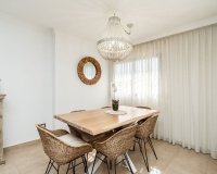 Resale - Villa - Estepona - Atalaya