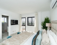 Resale - Villa - Estepona - Atalaya