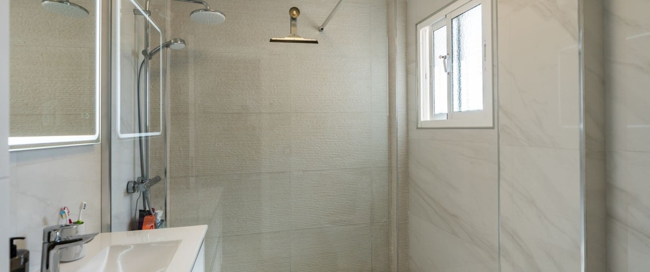 Resale - Villa - Estepona - Atalaya