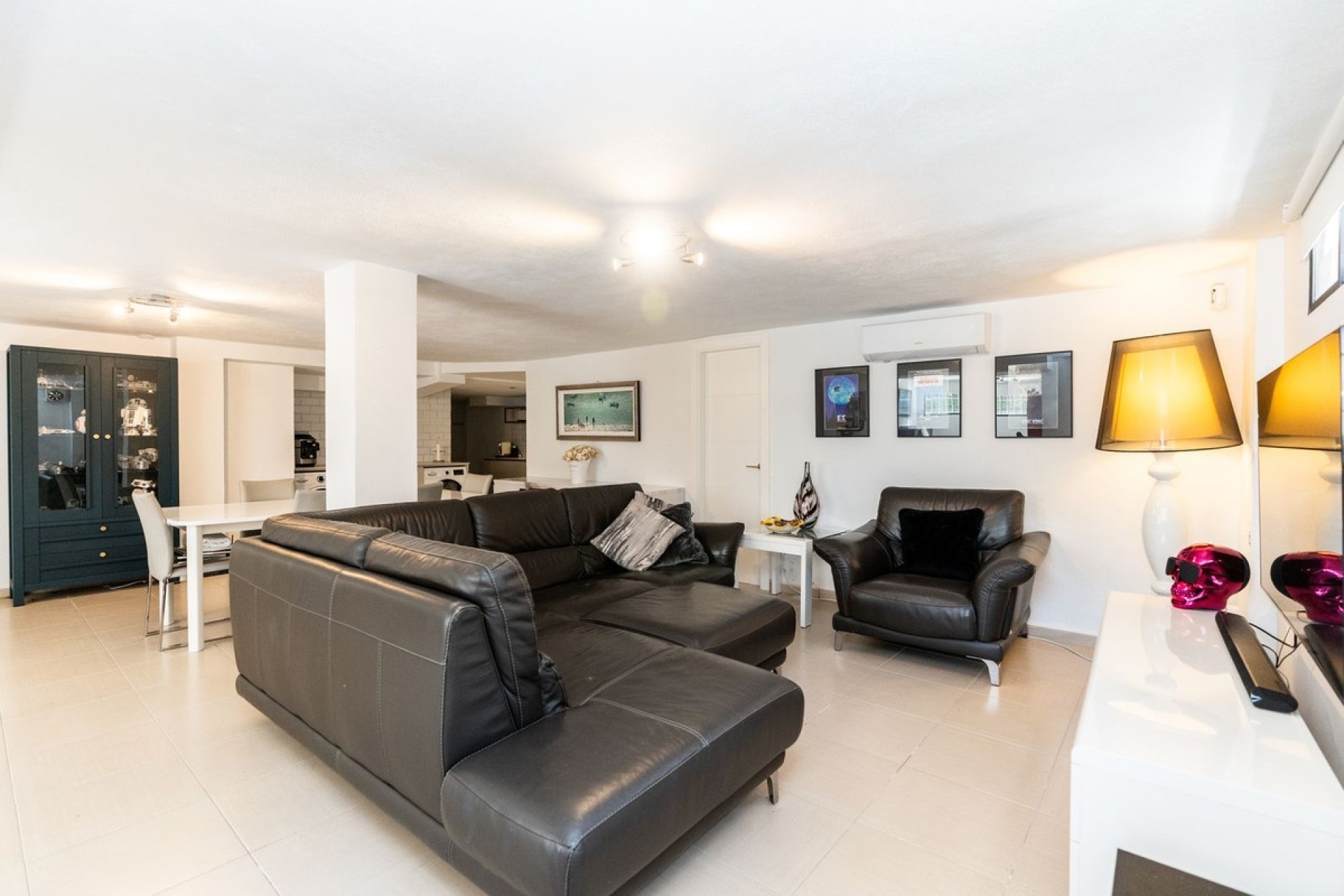 Resale - Villa - Estepona - Atalaya