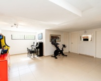 Resale - Villa - Estepona - Atalaya