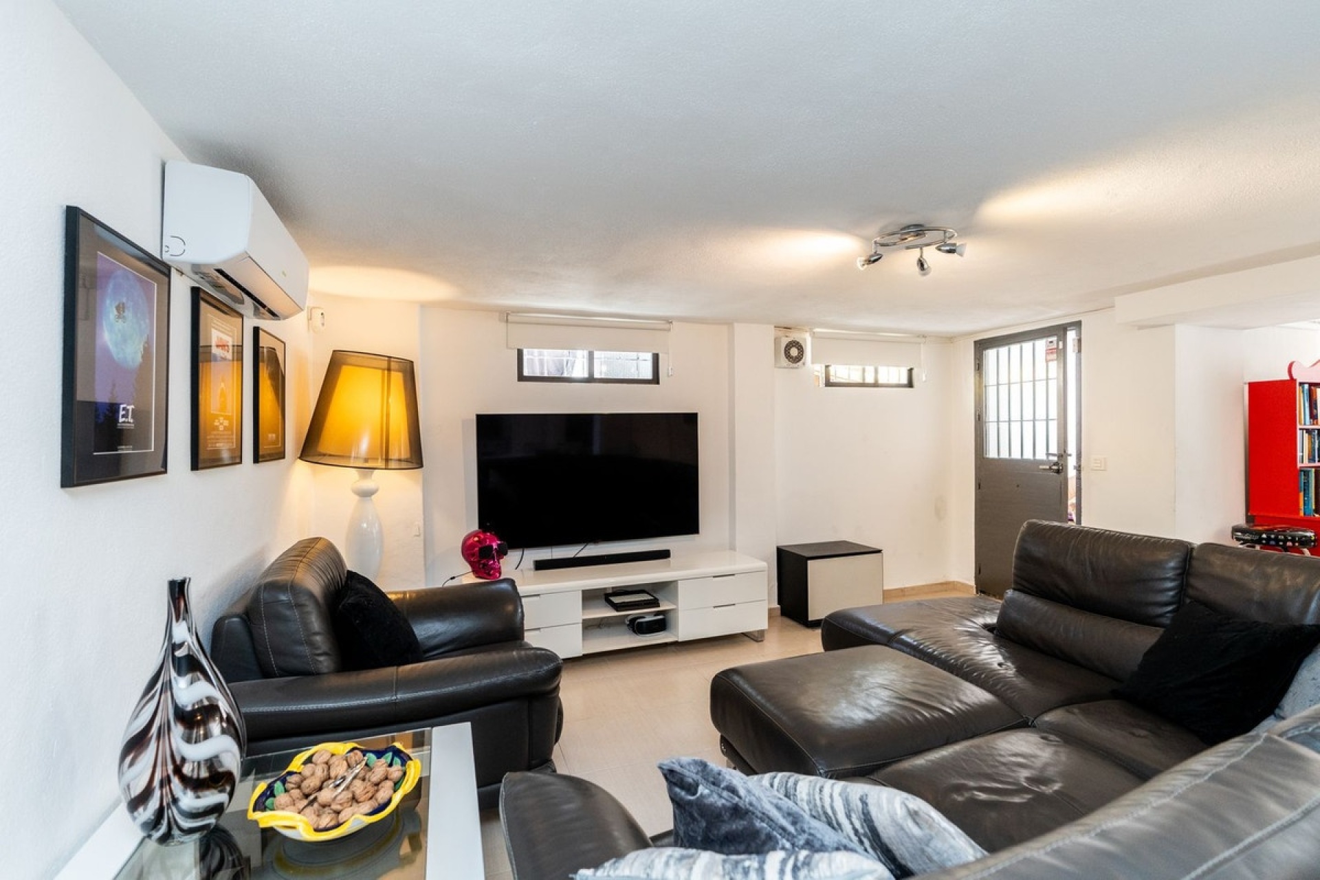 Resale - Villa - Estepona - Atalaya