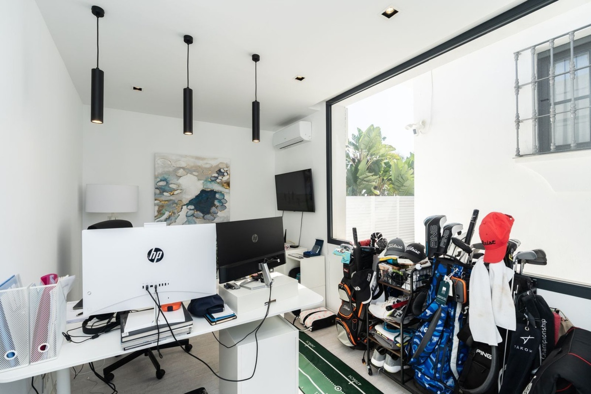Resale - Villa - Estepona - Atalaya