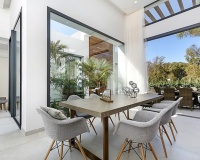 Resale - Villa - Estepona - Atalaya