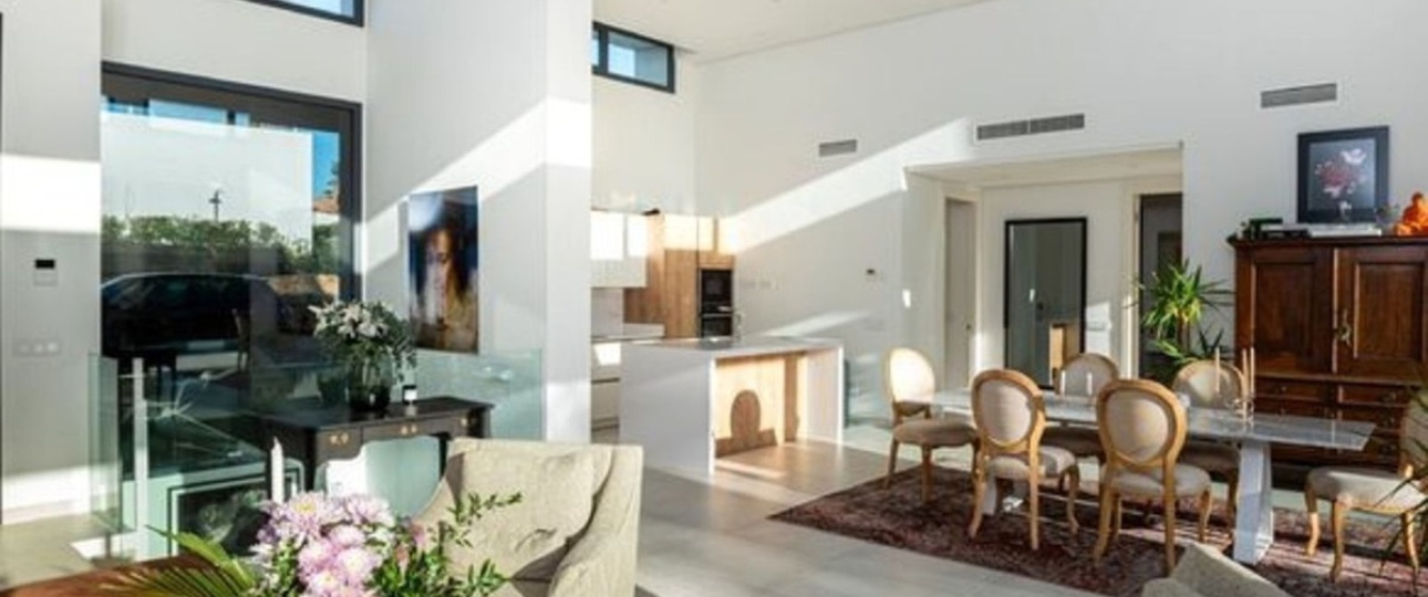 Resale - Villa - Estepona - Atalaya