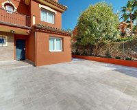 Resale - Villa - Estepona - Atalaya