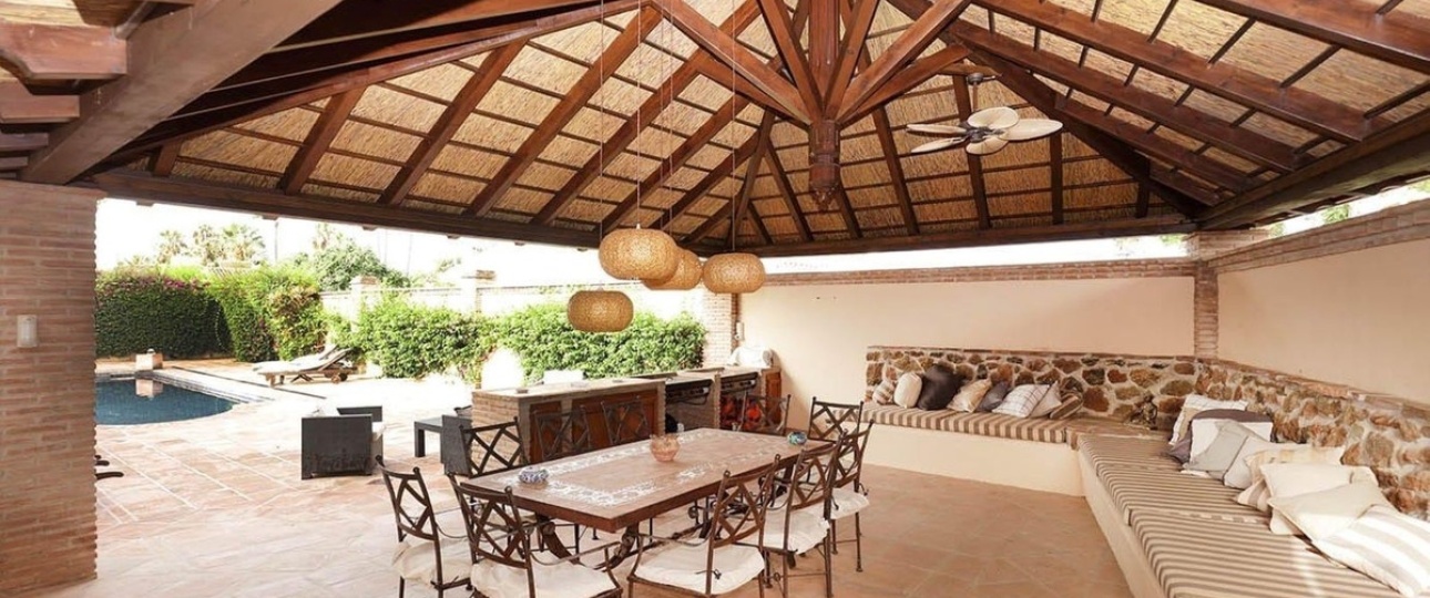 Resale - Villa - Estepona - Atalaya