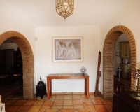 Resale - Villa - Estepona - Atalaya