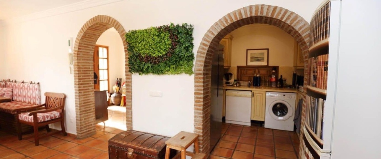 Resale - Villa - Estepona - Atalaya