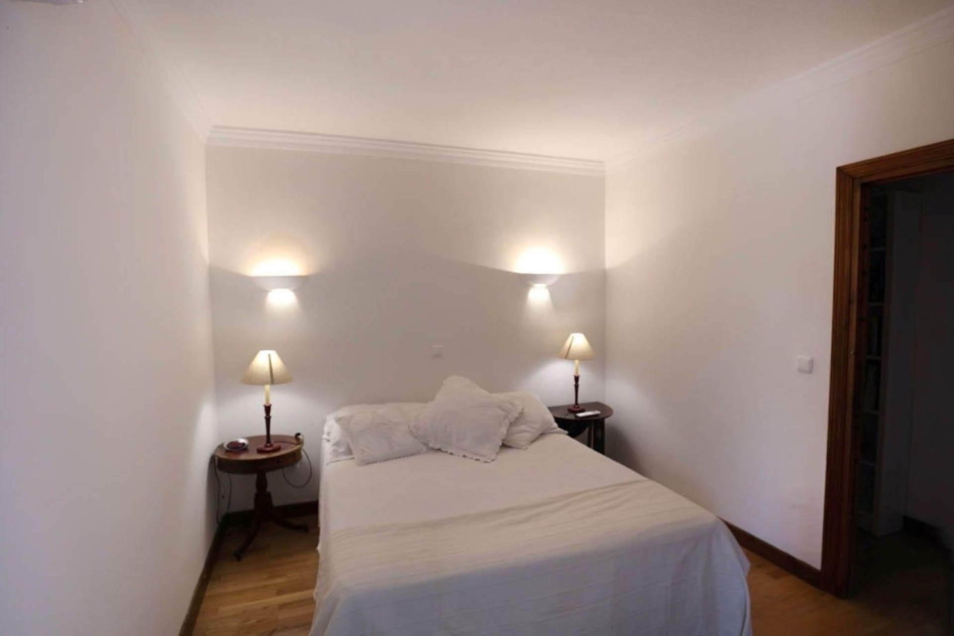 Resale - Villa - Estepona - Atalaya