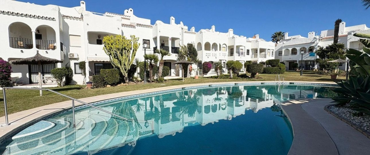 Resale - Villa - Estepona - Bel Air