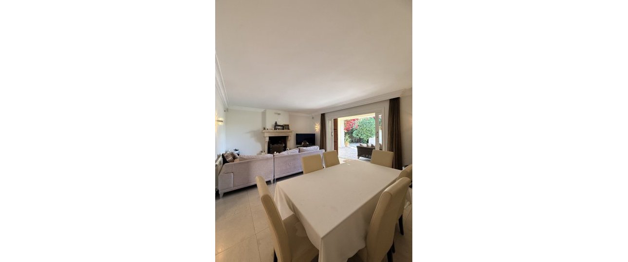 Resale - Villa - Estepona - Bel Air