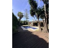 Resale - Villa - Estepona - Bel Air