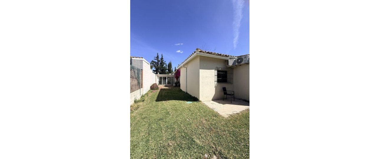 Resale - Villa - Estepona - Bel Air