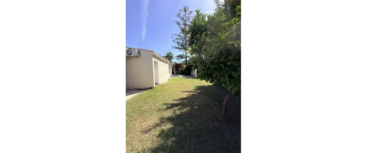 Resale - Villa - Estepona - Bel Air
