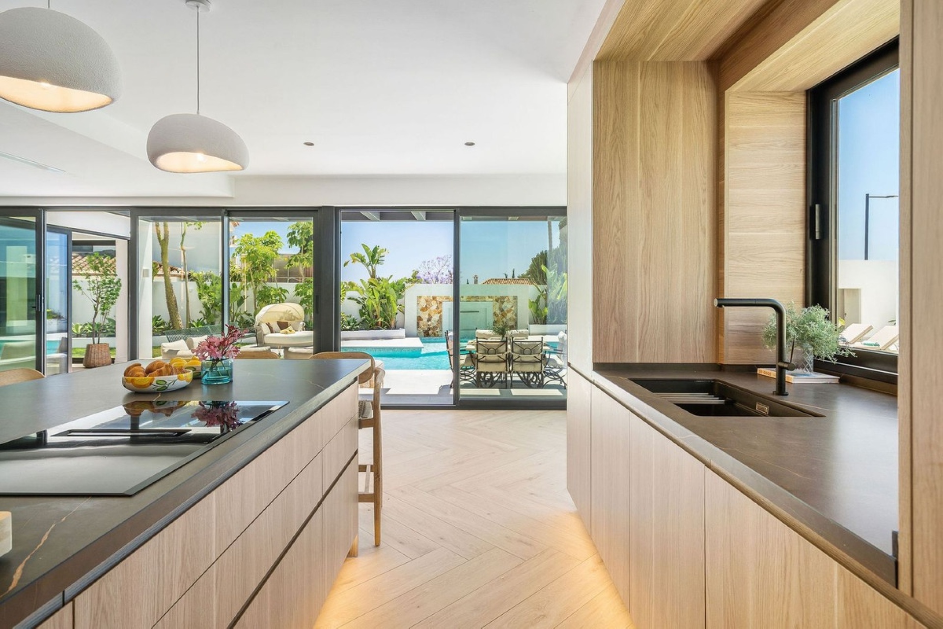Resale - Villa - Estepona - Bel Air