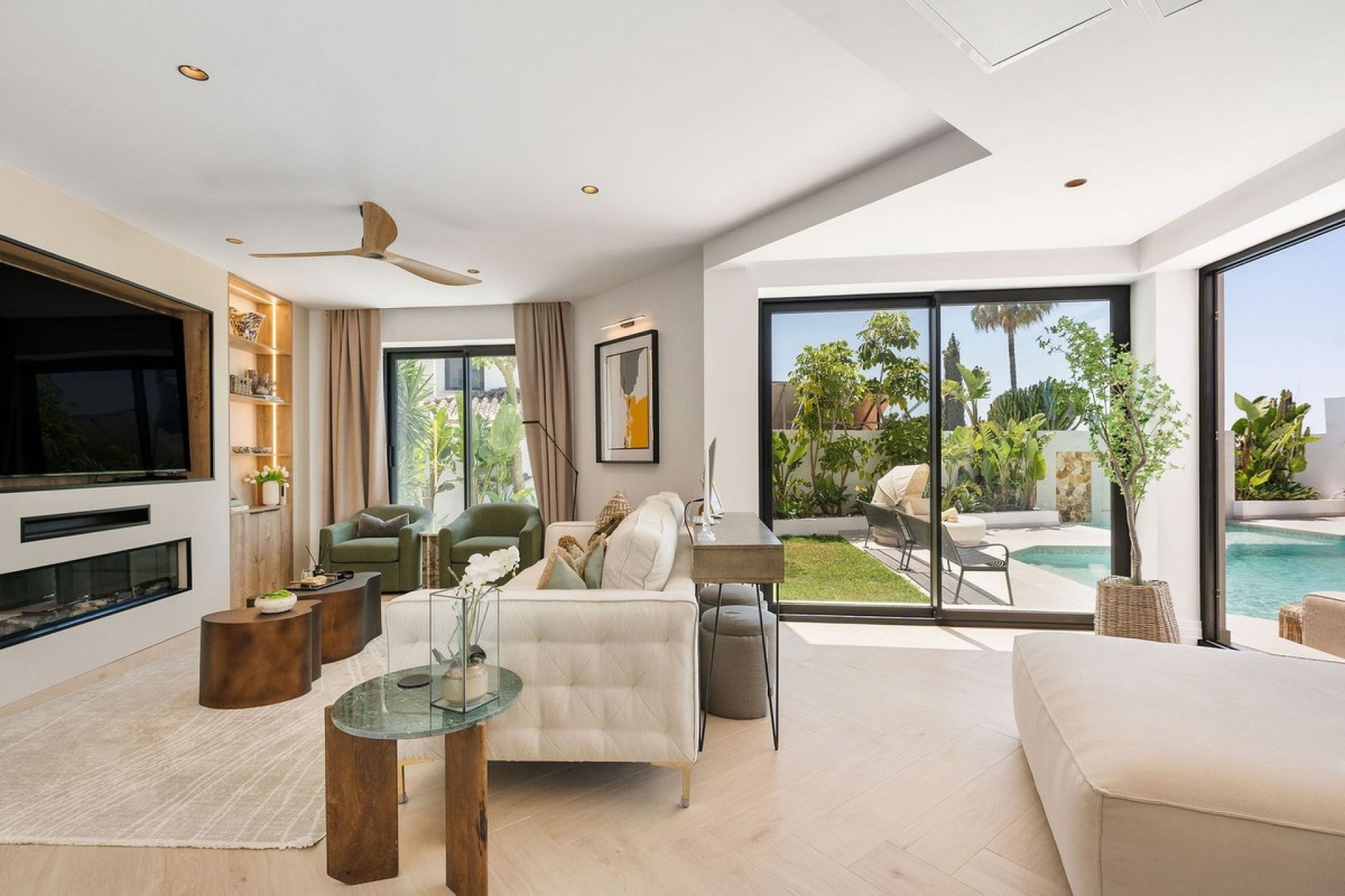 Resale - Villa - Estepona - Bel Air