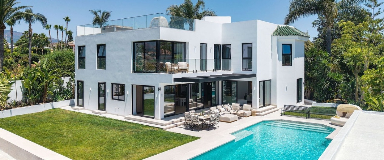 Resale - Villa - Estepona - Bel Air
