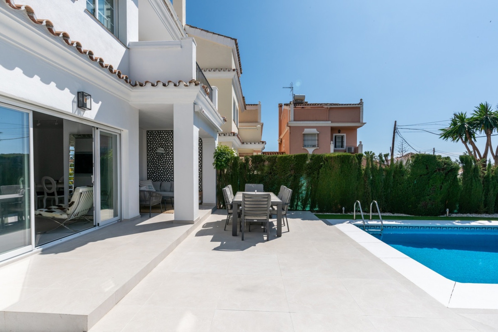Resale - Villa - Estepona - Bel Air