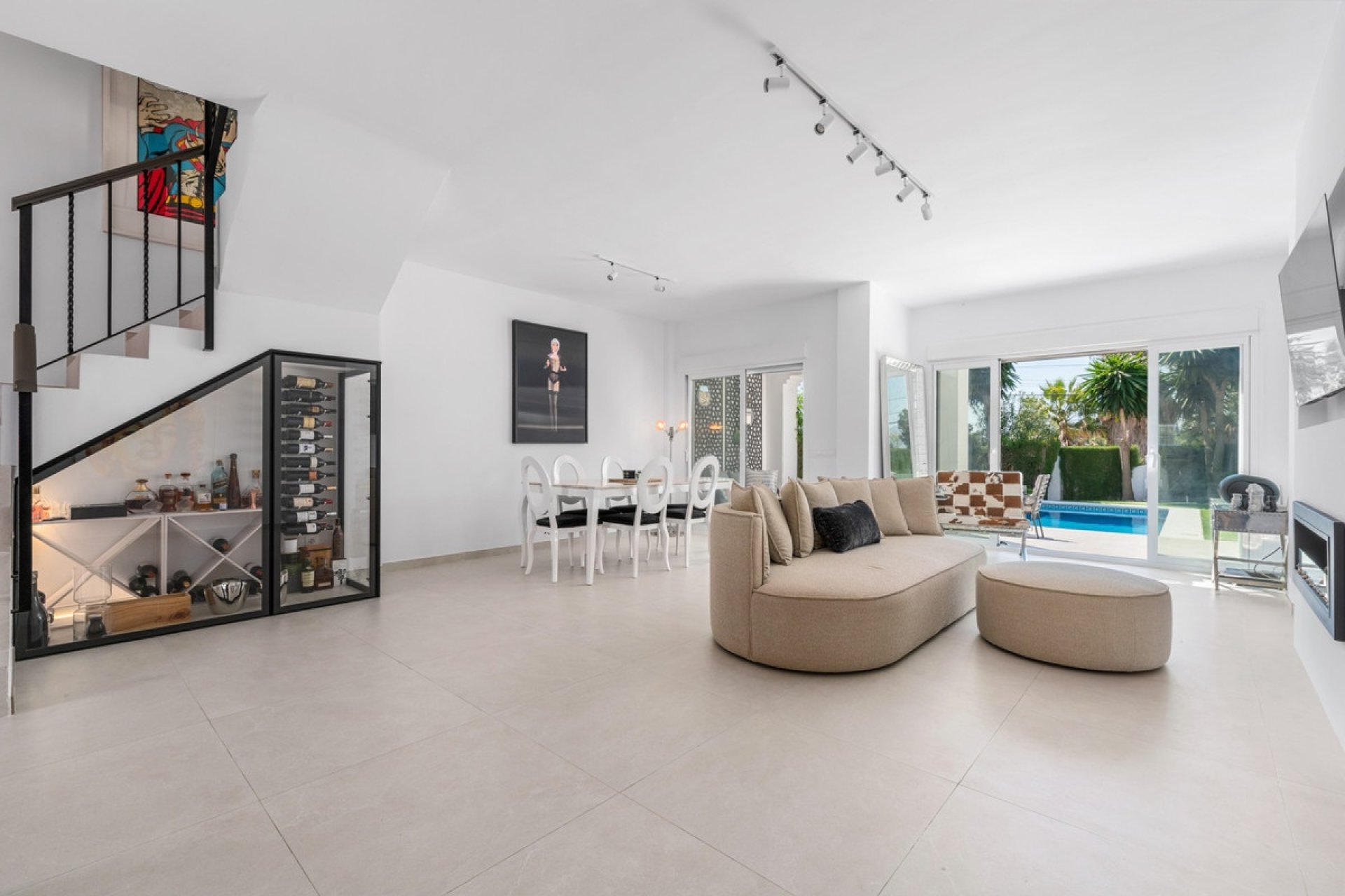 Resale - Villa - Estepona - Bel Air
