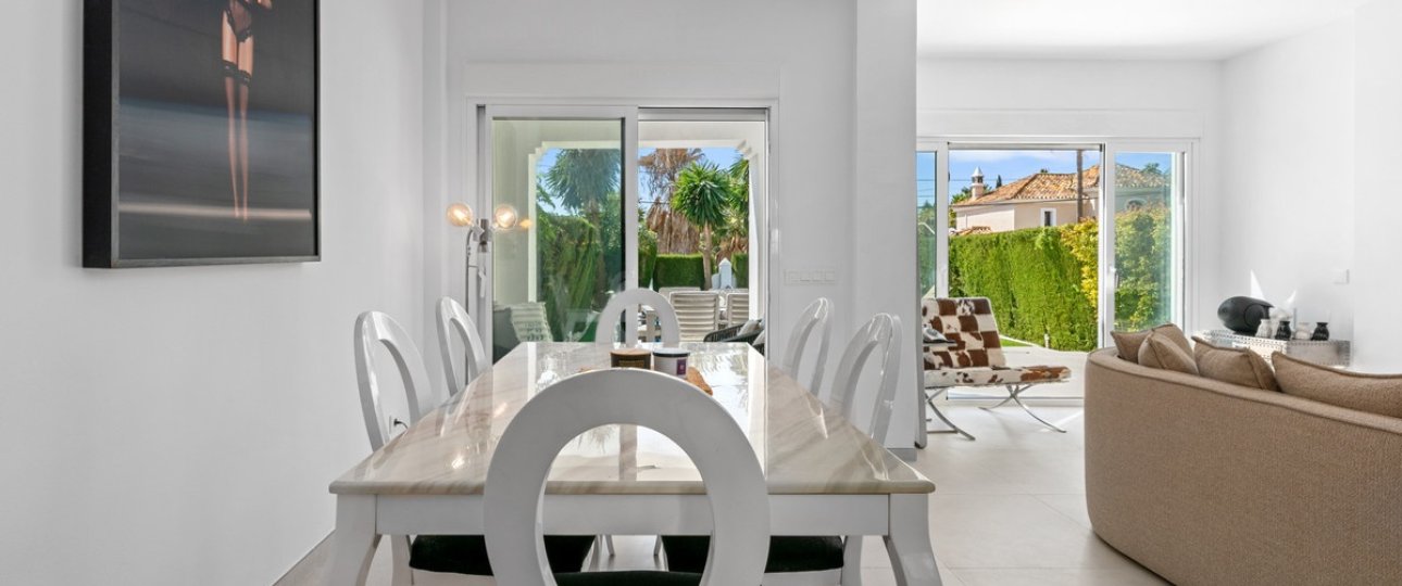 Resale - Villa - Estepona - Bel Air