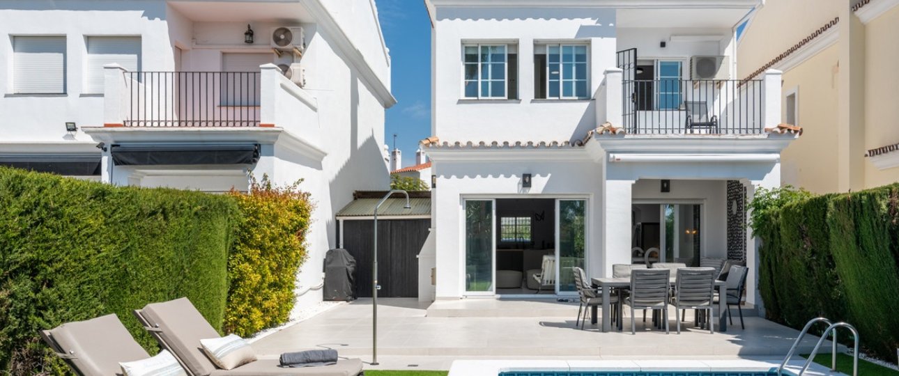 Resale - Villa - Estepona - Bel Air