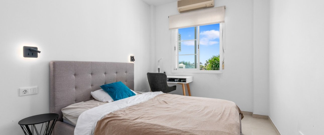 Resale - Villa - Estepona - Bel Air
