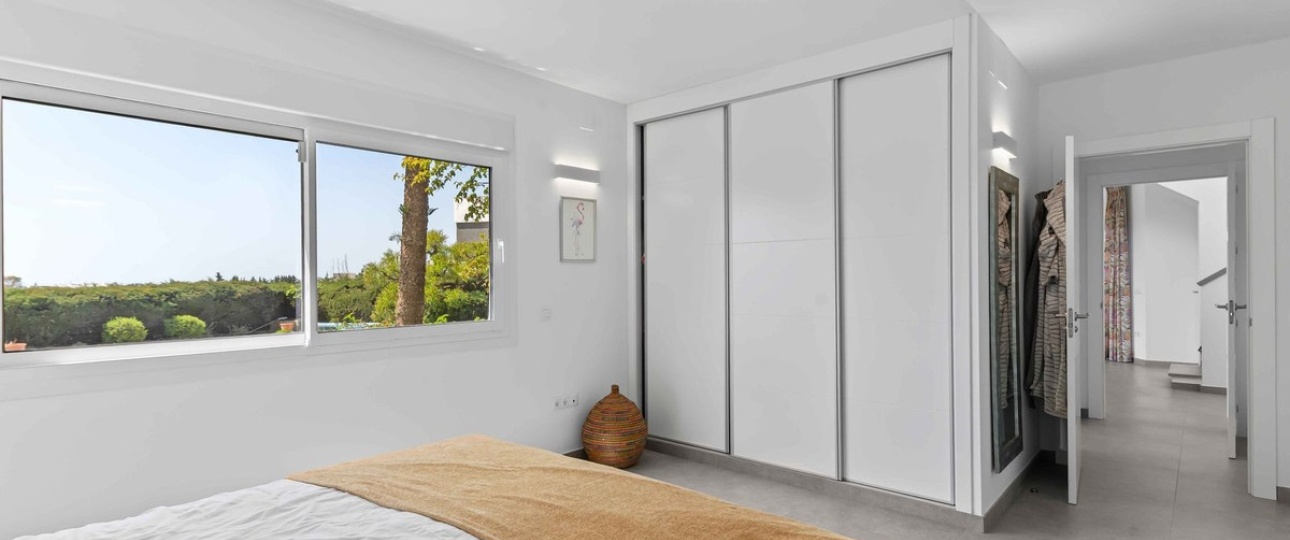 Resale - Villa - Estepona - Bel Air