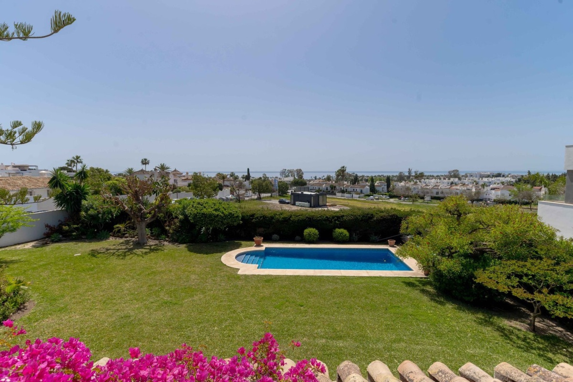 Resale - Villa - Estepona - Bel Air