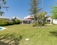 Resale - Villa - Estepona - Bel Air