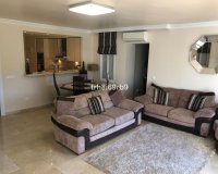 Resale - Villa - Estepona - Benamara