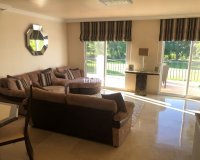 Resale - Villa - Estepona - Benamara