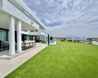 Resale - Villa - Estepona - Cancelada