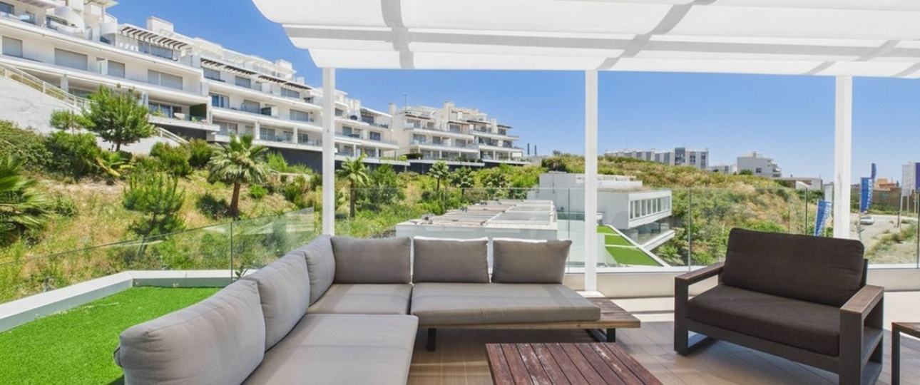 Resale - Villa - Estepona - Cancelada