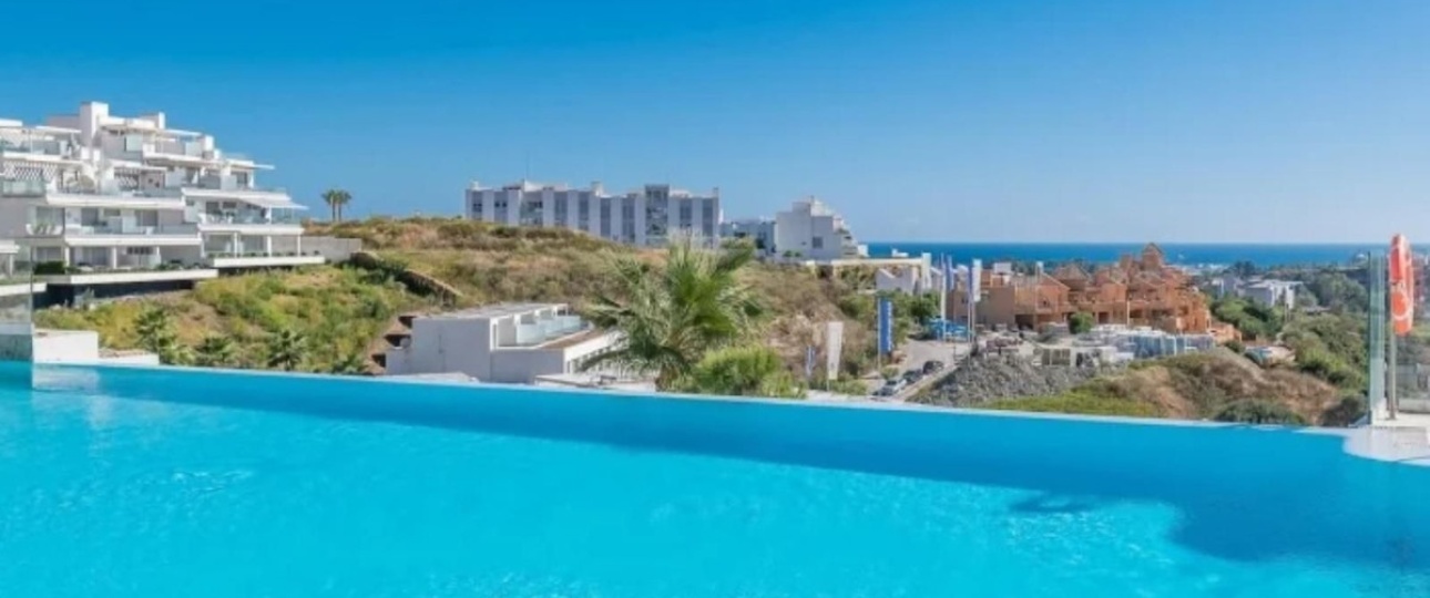 Resale - Villa - Estepona - Cancelada