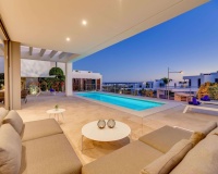 Resale - Villa - Estepona - Cancelada