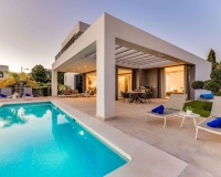 Resale - Villa - Estepona - Cancelada