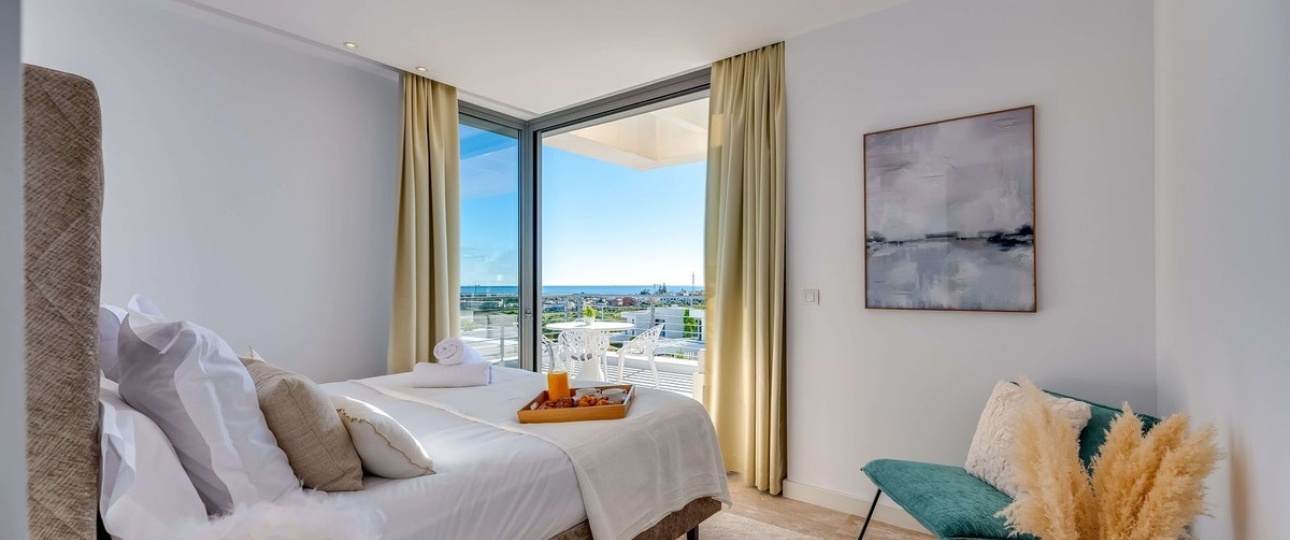 Resale - Villa - Estepona - Cancelada
