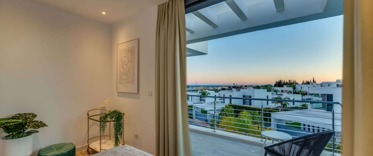Resale - Villa - Estepona - Cancelada