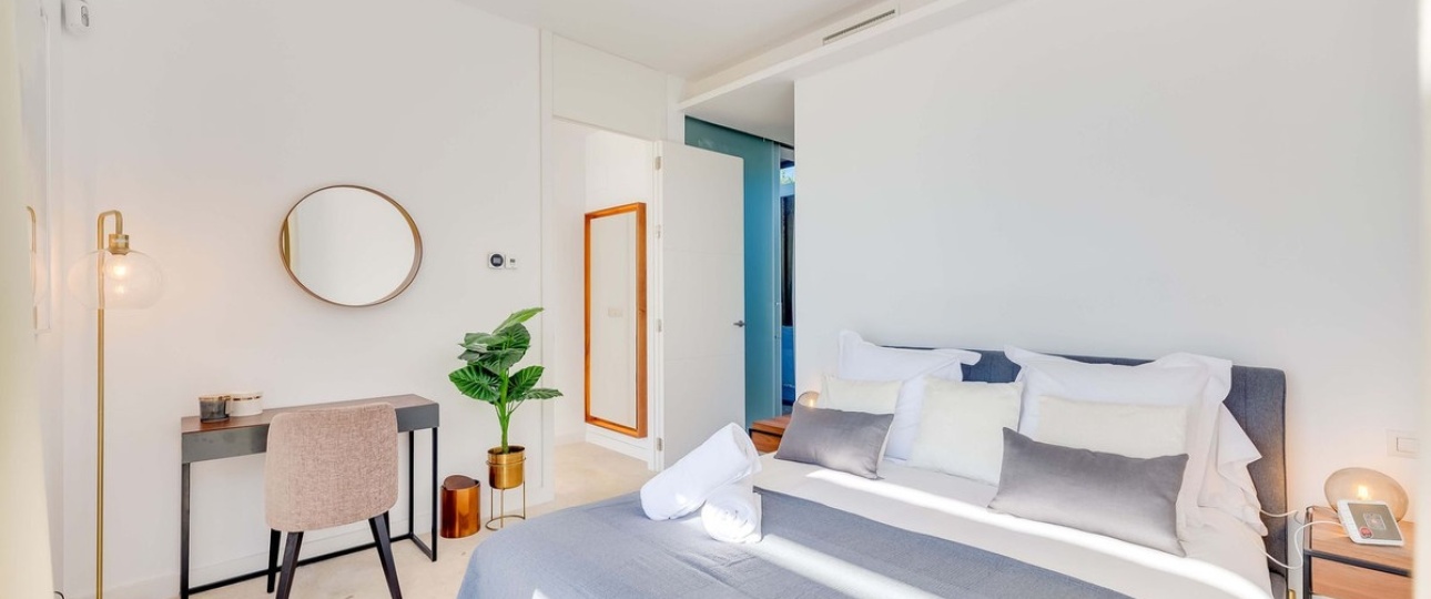 Resale - Villa - Estepona - Cancelada