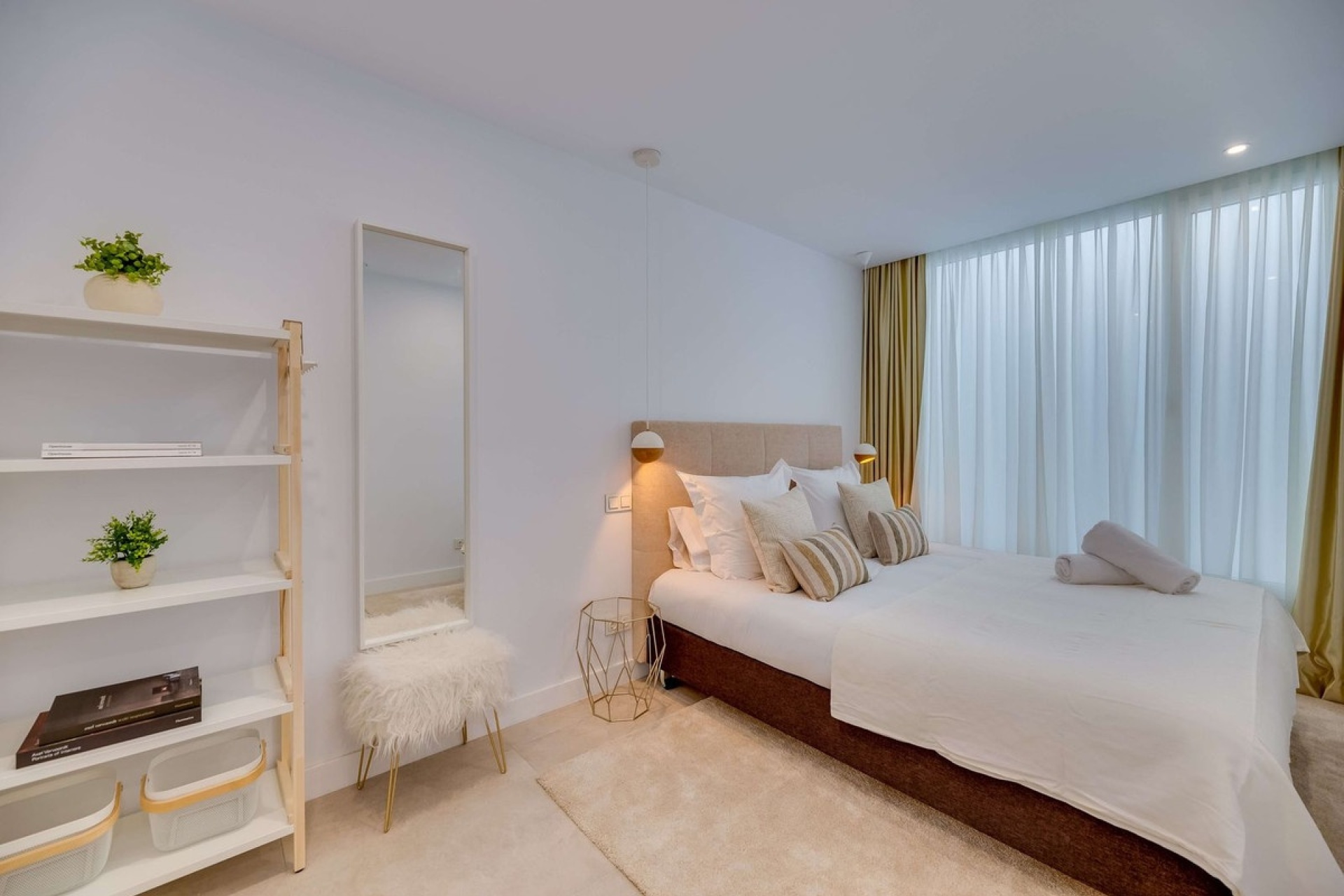 Resale - Villa - Estepona - Cancelada