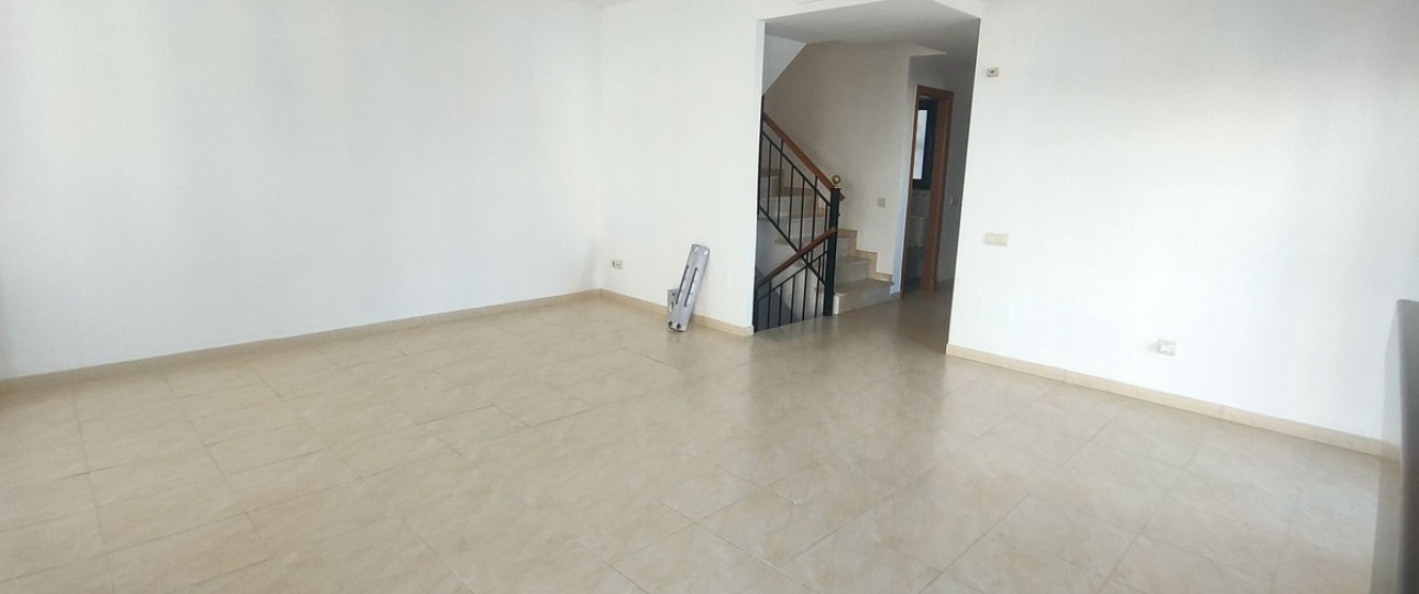 Resale - Villa - Estepona - Cancelada