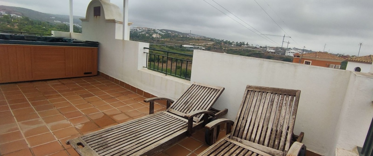 Resale - Villa - Estepona - Cancelada