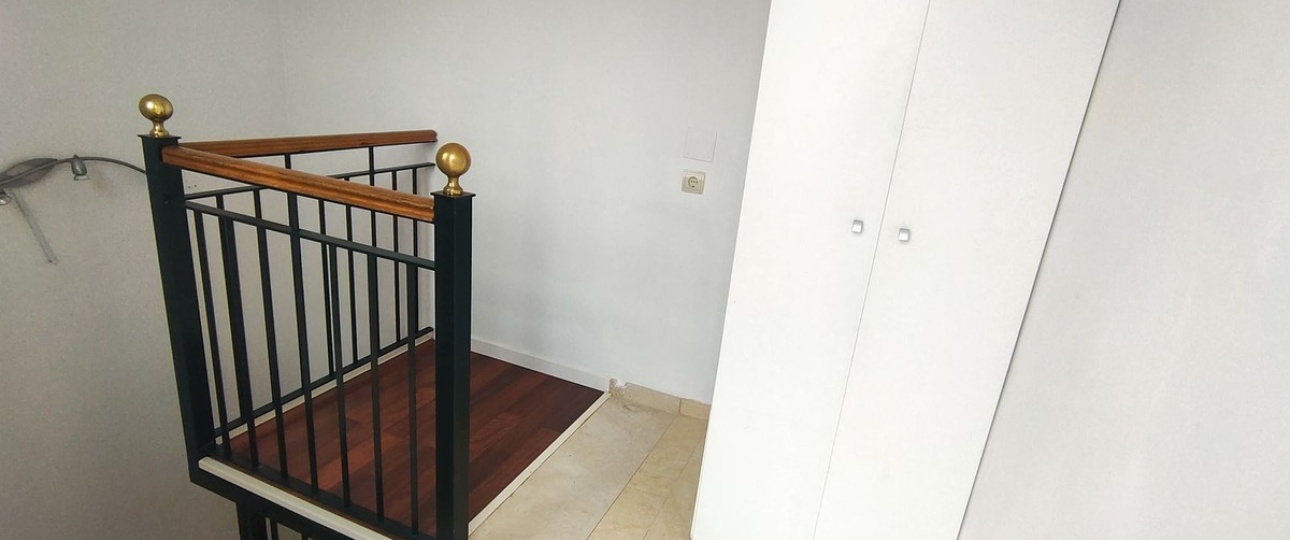 Resale - Villa - Estepona - Cancelada