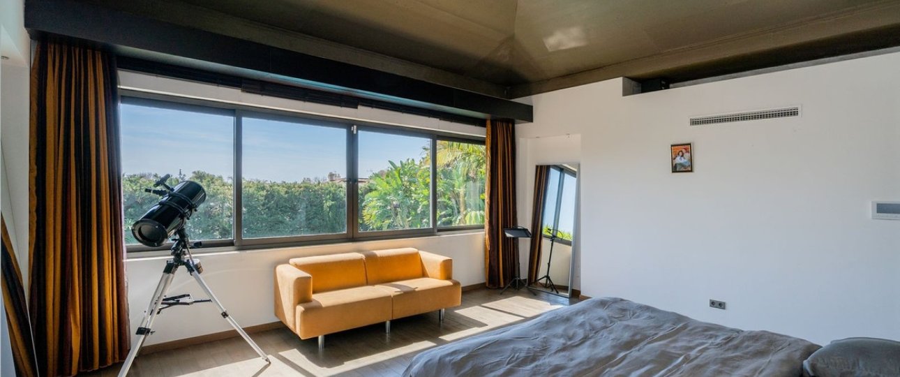 Resale - Villa - Estepona - Costalita
