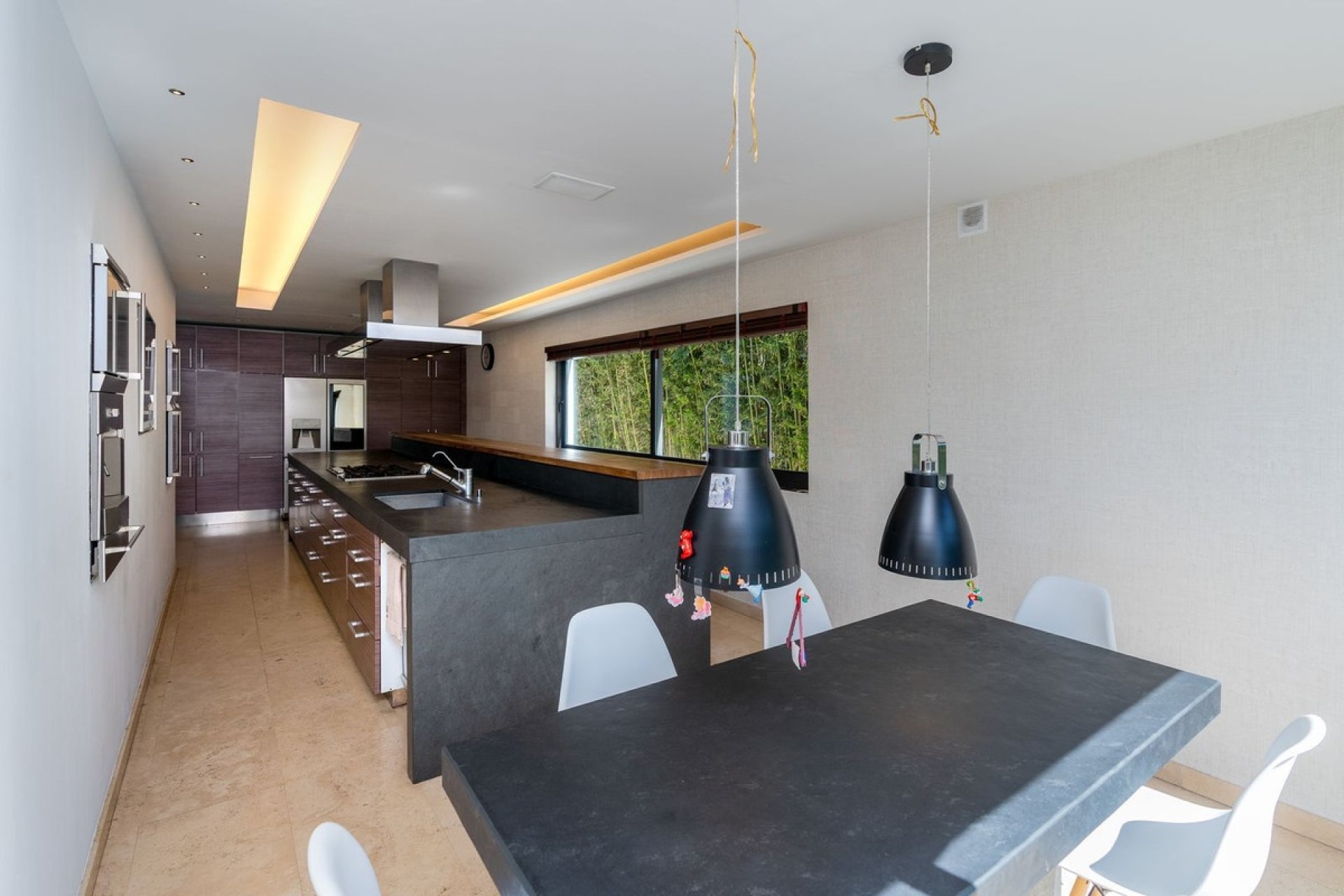 Resale - Villa - Estepona - Costalita
