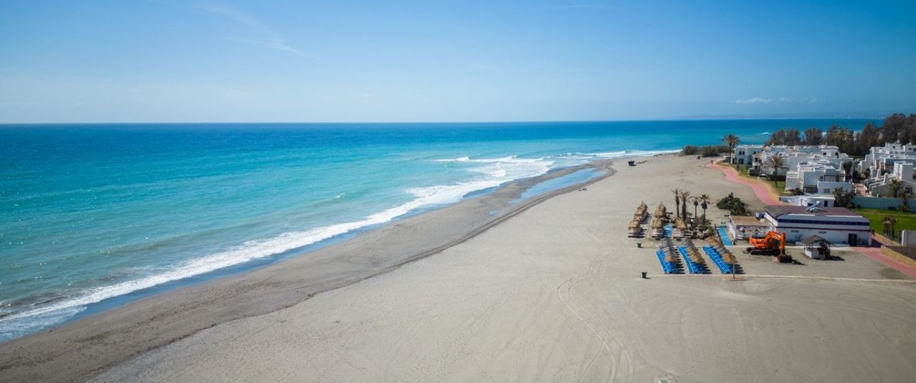 Resale - Villa - Estepona - Costalita